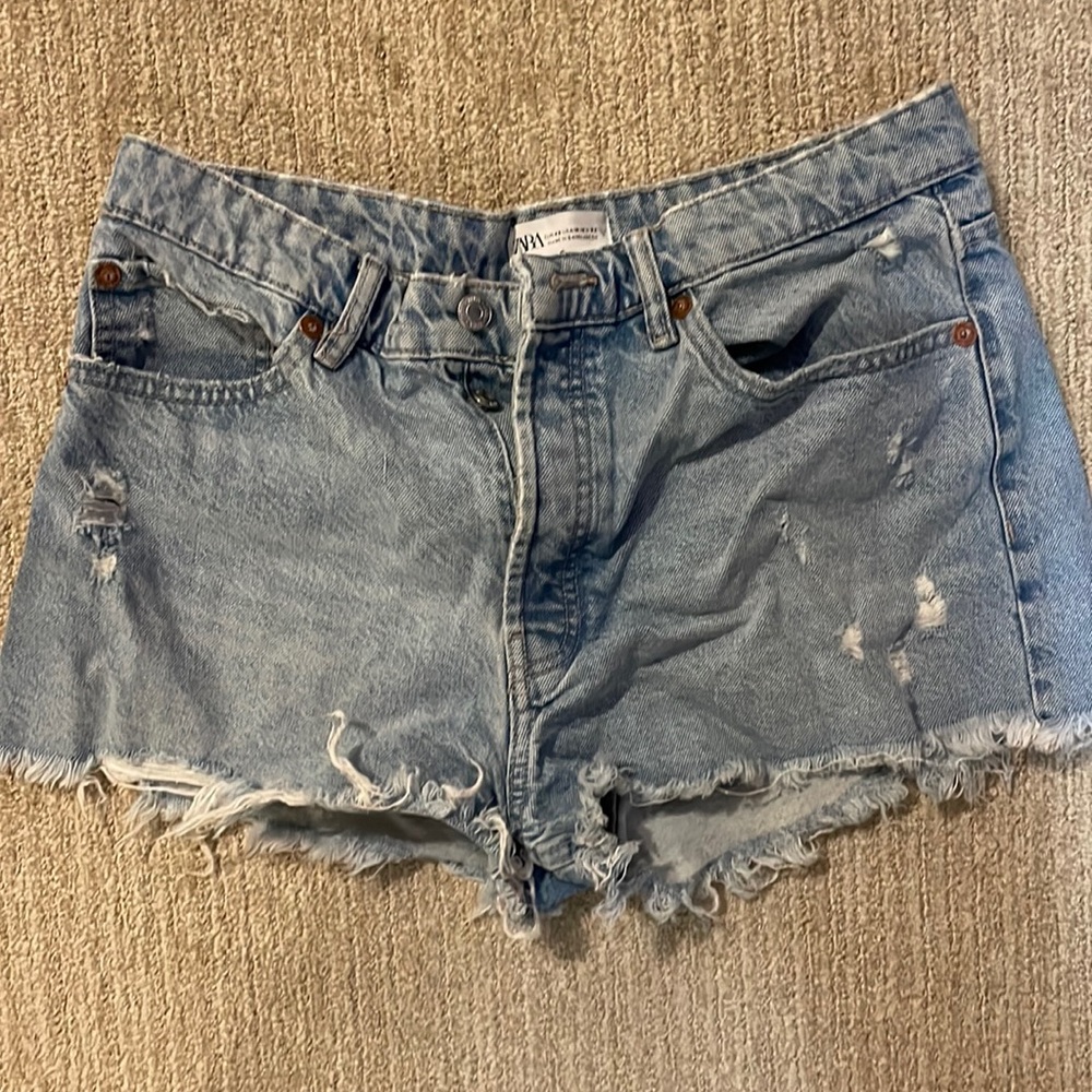 Zara jean shorts!